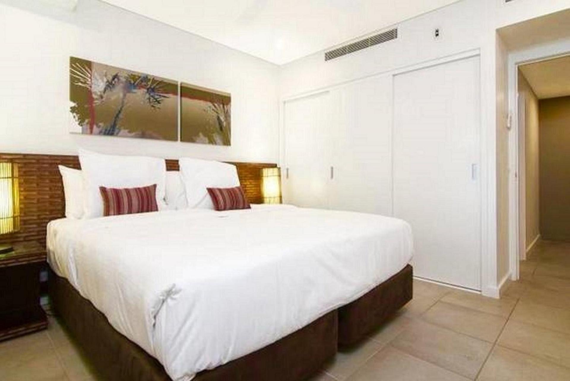 Luxury Apartments At Temple Resort And Spa Порт Дъглас Екстериор снимка