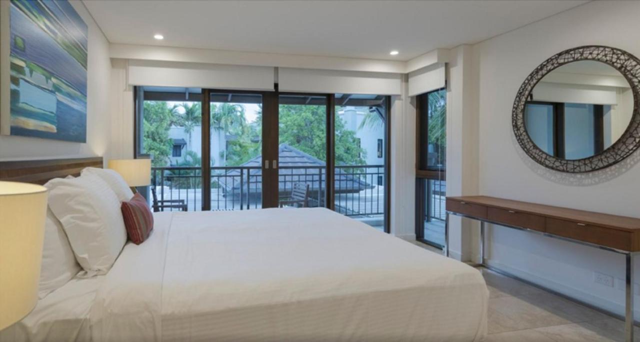 Luxury Apartments At Temple Resort And Spa Порт Дъглас Екстериор снимка